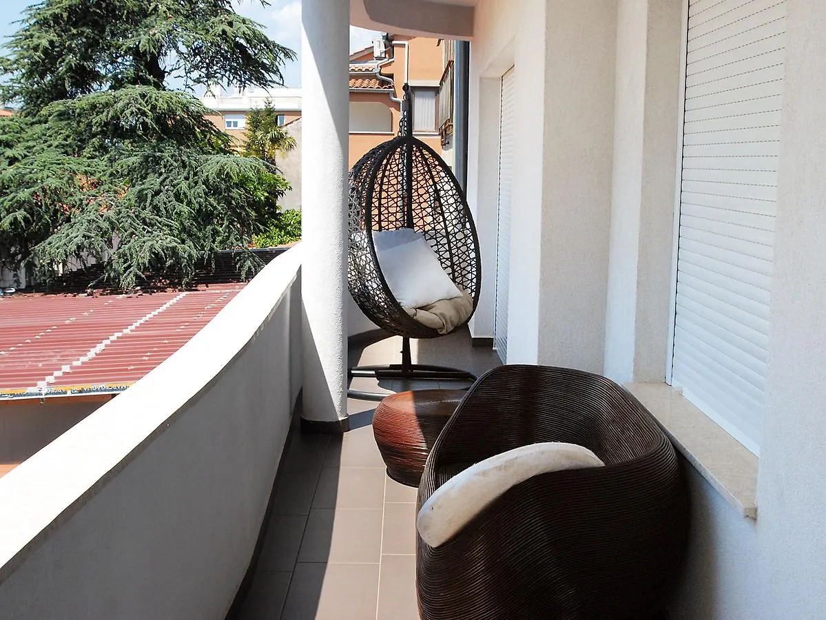 Apartment Klara II Πούλα