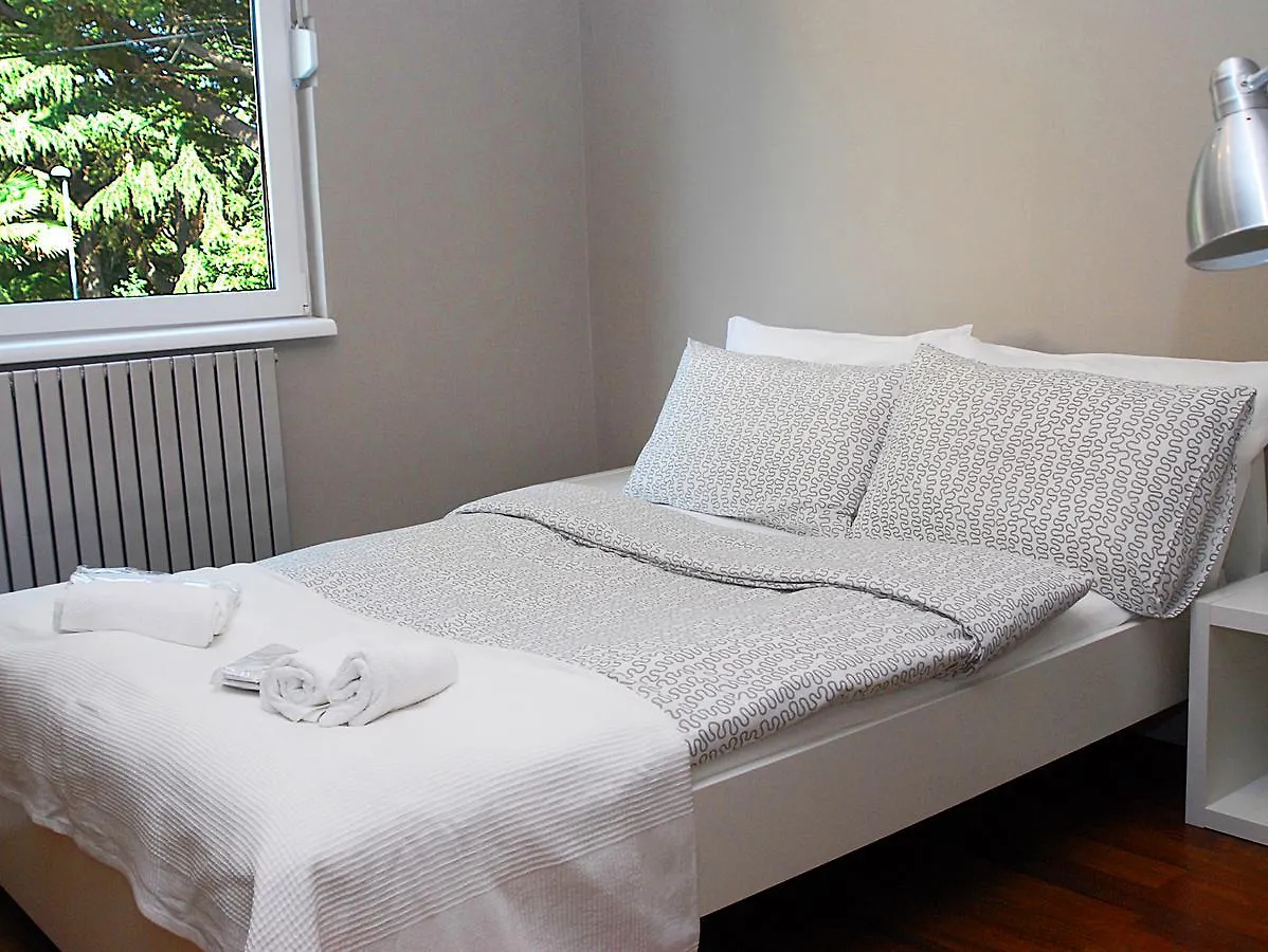 Apartment Klara II Pula 0*,